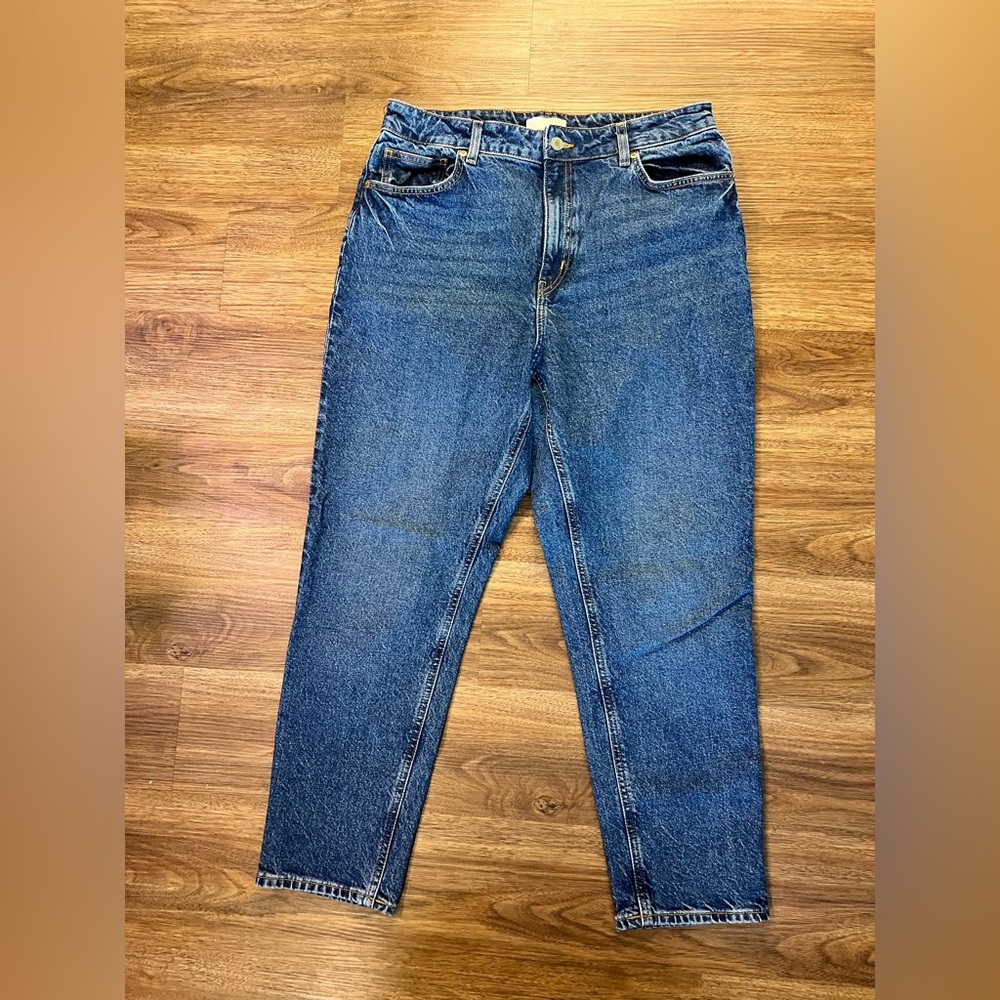 H&M Relaxed Fit Blue Jeans